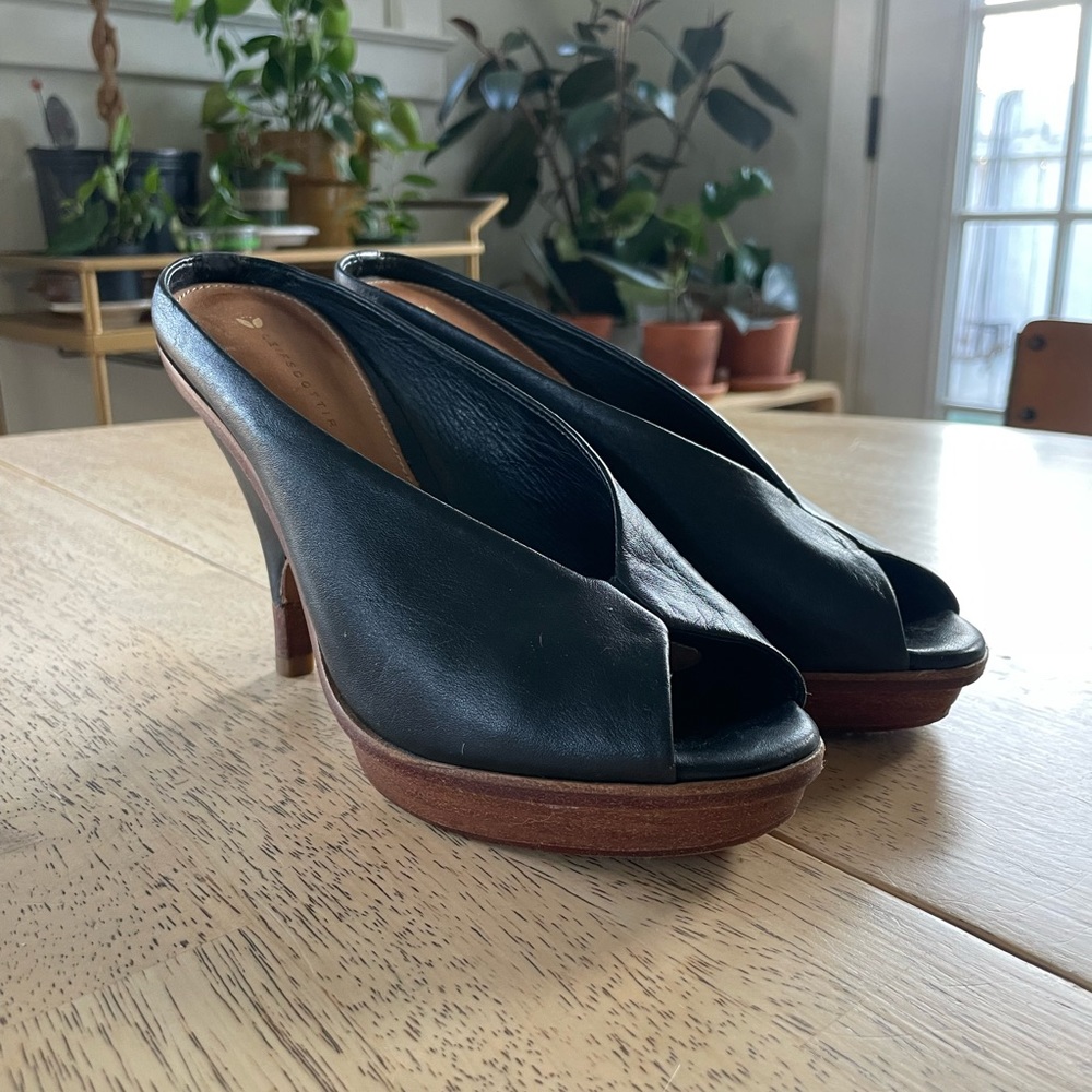 LEIFSDOTTIR Leather Platform Mules Heels, 5.5/36